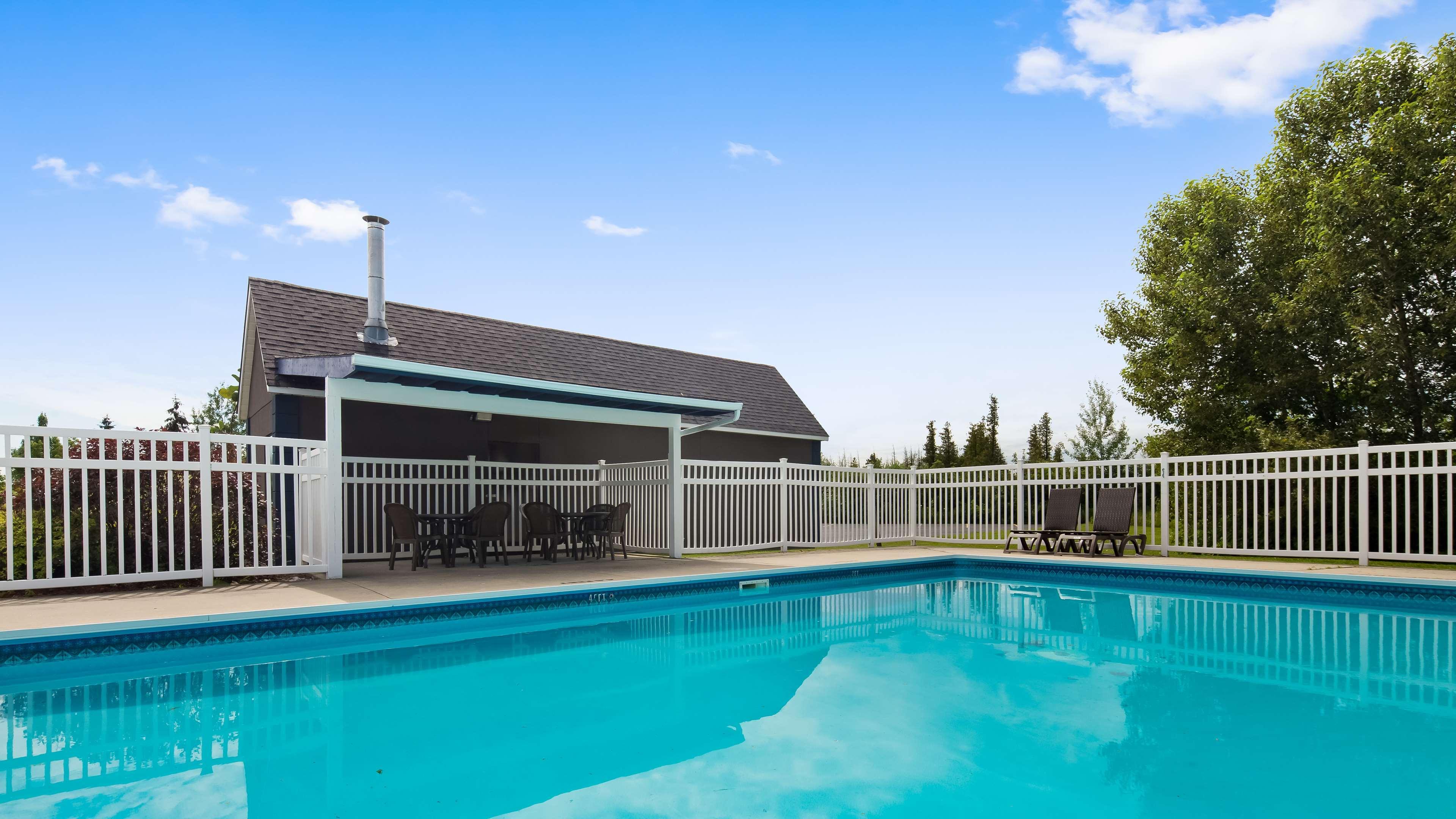 Best Western Smiths Falls Hotel Dış mekan fotoğraf