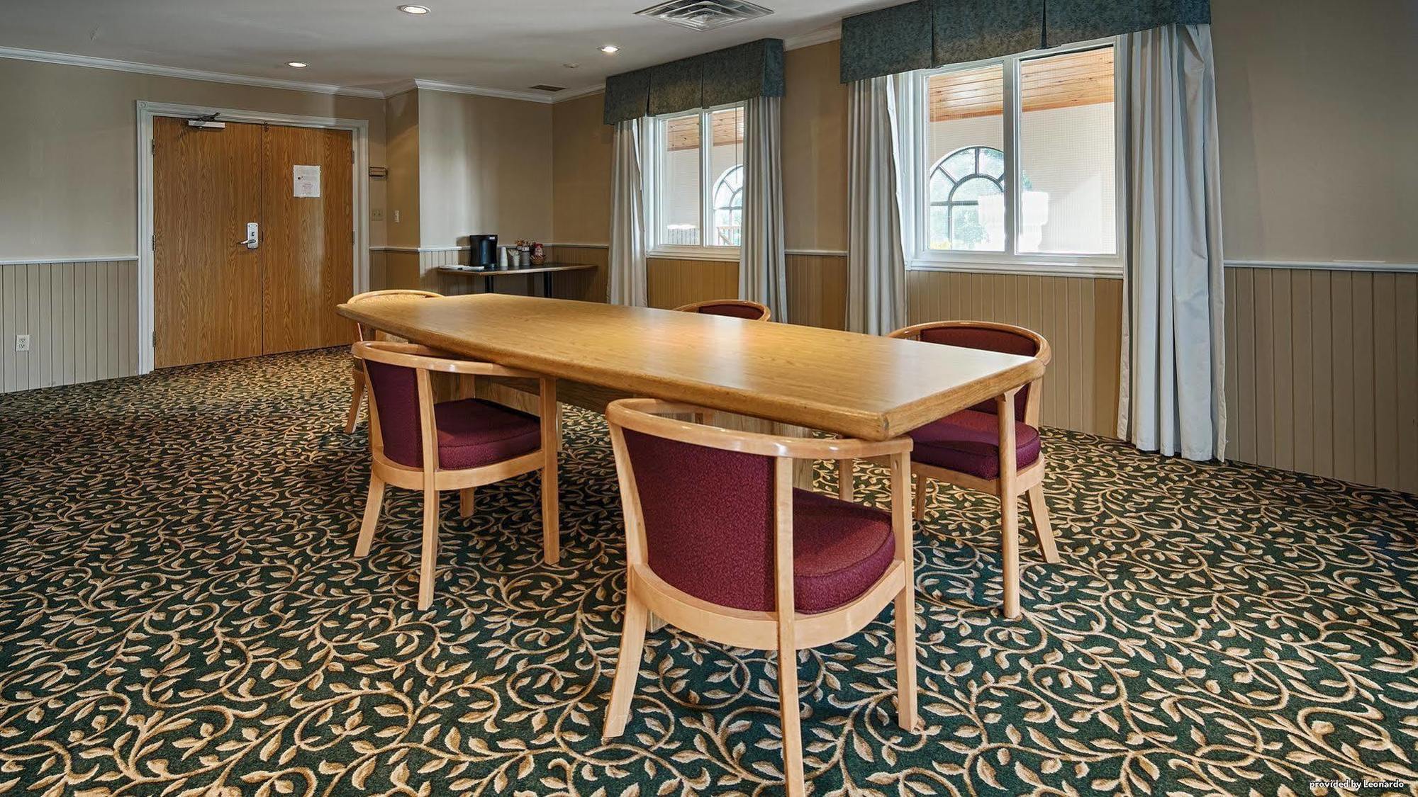 Best Western Smiths Falls Hotel Dış mekan fotoğraf